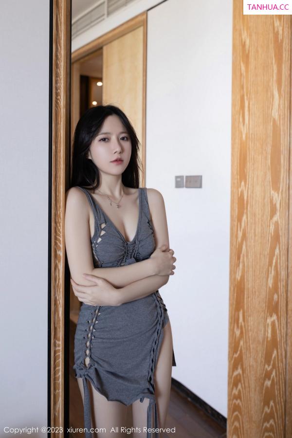 鱼子酱fish  [XiuRen]高清写真图 2023.03.03 No.6361 鱼子酱Fish 美腿妩媚第15张图片